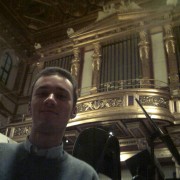 Estate 2006. Nella Grosser Saal del Musikverein di Vienna, prima di un concerto dei Wiener.